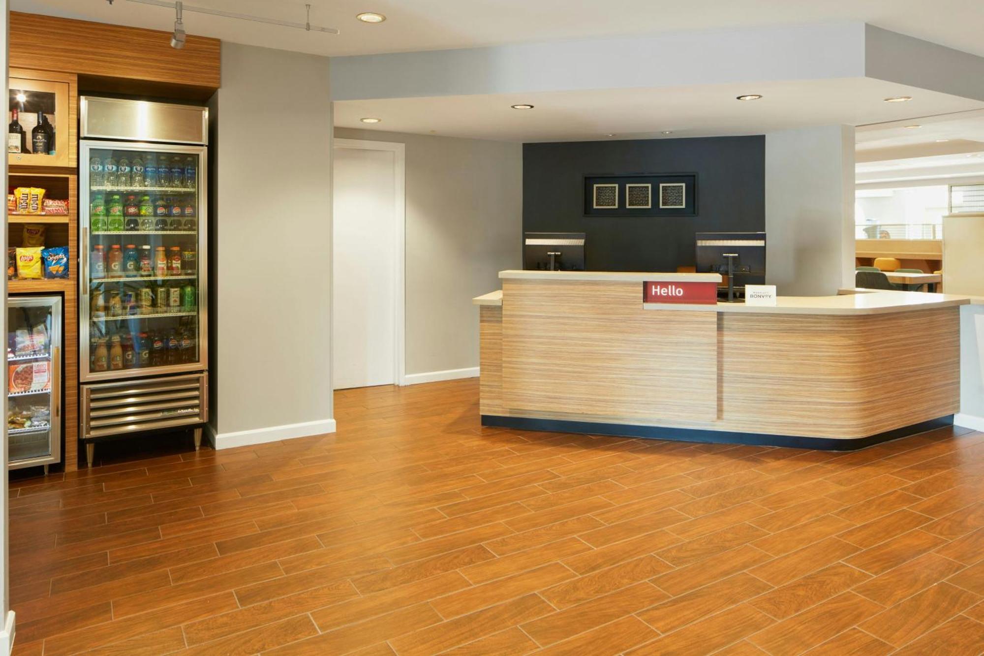 Towneplace Suites By Marriott Fort Myers Estero Exterior foto